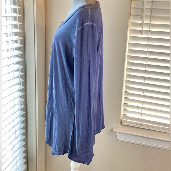 NWT Lane Bryant Blue Asymmetrical Long Sleeve T-Shirt Size 14/16 - Picture 6 of 7